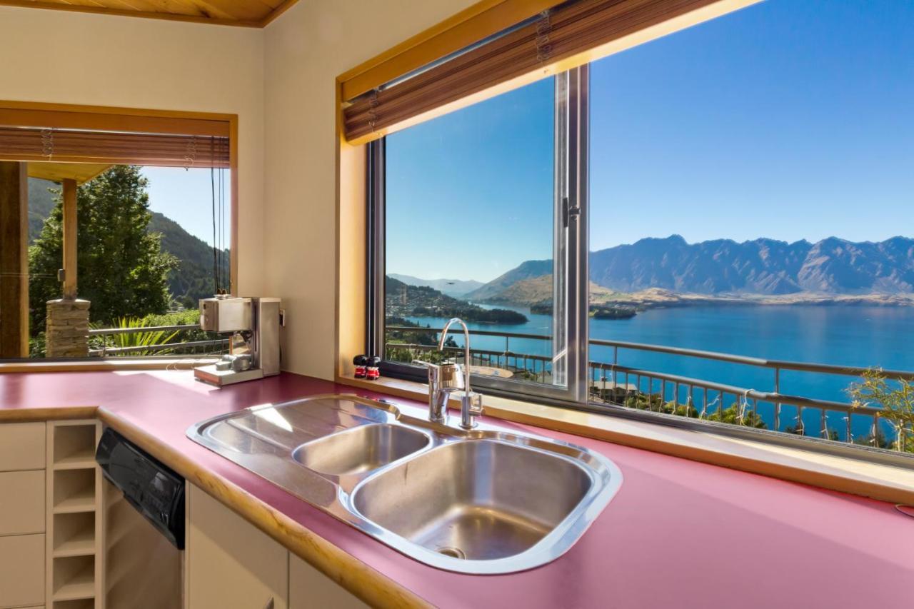 Amazing View Home Distretto di Distretto di Queenstown Esterno foto